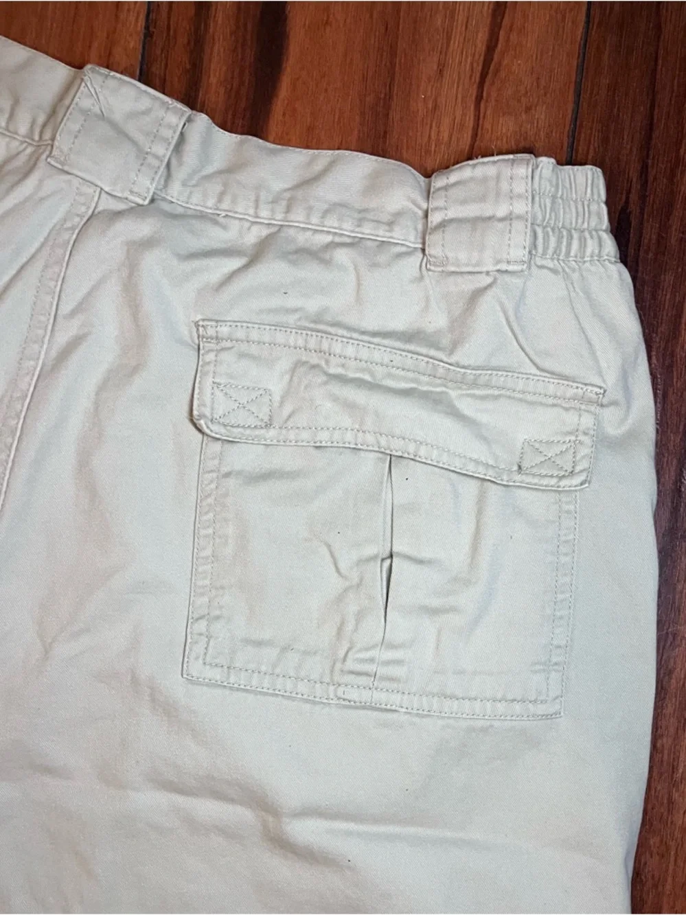 Men's Light Gray Cargo Shorts 3/$21 or 4/$28 - Picture 5 of 12